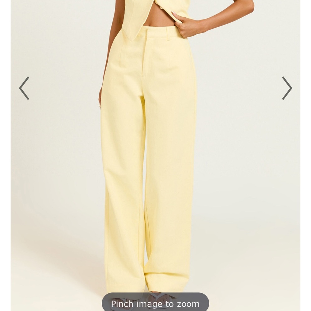 HIGH WAIST STRAIGHT LEG PANTS IN PASTEL YELLOW